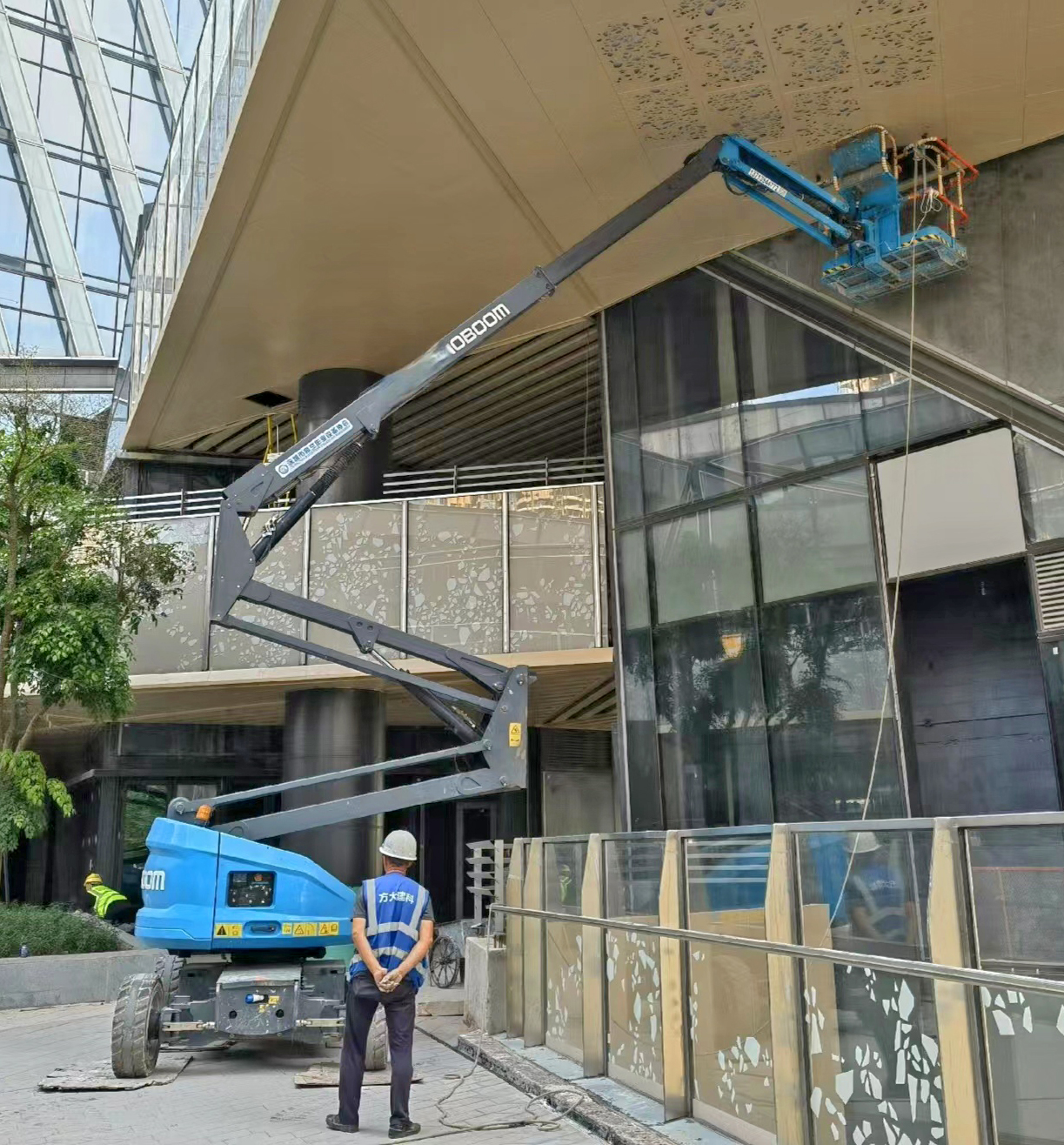 成都升降機(jī)